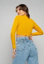 Cropped Gola Alta Manga Longa Comfy Malha Canelada Mostarda Salvatore Fashion