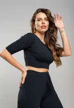 Cropped Princesa Gola Redonda Malha Canelada Preto Salvatore Fashion