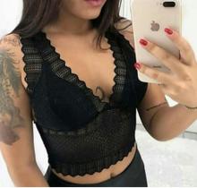 Cropped top feminino de renda alça larga com bojo