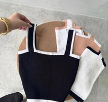 Cropped tricô ribana de alça estilo colete Cropped tricô ribana de alça estilo colete
