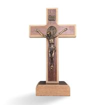 Crucifixo De Mdf Com Medalha De São Bento De Metal E Cristo