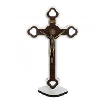 Crucifixo de Mesa com medalha de São Bento - Branco 24cm Crucifixo de Mesa com medalha de São Bento - Branco 24cm