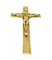 Crucifixo De Parede Dourado Em Metal Jesus Cristo - 30cm