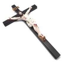 Crucifixo Parede Madeira Cristo Em Resina 33 Cm - FORNECEDOR 31