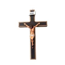 Cruz De Madeira MDF Crucifixo De Parede Tradicional 17cm Pequena com Cristo de Mão Leve Artesanal Rústica Para Presente - Divinário
