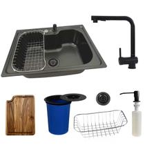 Cuba black cozinha 60x42cm + torneira preta tábua e lixeira Cuba black cozinha 60x42cm + torneira preta tábua e lixeira