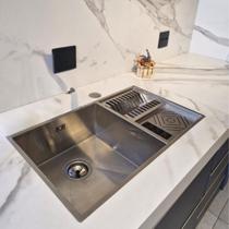 Cuba Com Calha Gourmet Embutida Escorredor de Louças e talheres 70x40cm Cozix Cuba Com Calha Gourmet Embutida Escorredor de Louças e talheres 70x40cm Cozix