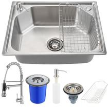 Cuba para cozinha gourmet pia inox com acessórios e lixeira Guarani e Torneira para cozinha misturador monocomando Munim Pingoo.casa