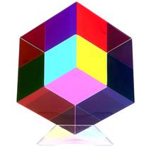 Cubo colorido iKeelo 70mm com suporte em acrílico ciano, magenta e amarelo