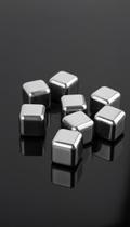 Cubos Gelo Inox Reutilizável com Pegador Kit 8 Un Cubos Gelo Inox Reutilizável com Pegador Kit 8 Un