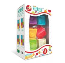 Cubos Para Empilhar/Mordedor 10821 Pais e Filhos Cubos Para Empilhar/Mordedor 10821 Pais e Filhos