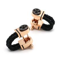 Cuff Links masculinos elegantes em ouro rosa com couro preto Cuff Links masculinos elegantes em ouro rosa com couro preto