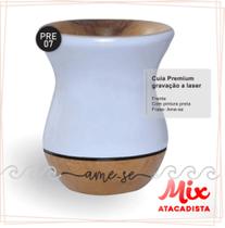 Cuia de madeira gravada