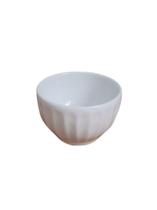 Cumbuca Canelada Porcelana Branca pequena 180ml - GRUBGRUB Cumbuca Canelada Porcelana Branca pequena 180ml - GRUBGRUB