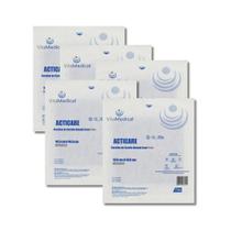 Curativo Acticare Ag Carvão Ativado com Prata Vitamedical 10,5cm x 10,5cm Kit com 5 Unidades Curativo Acticare Ag Carvão Ativado com Prata Vitamedical 10,5cm x 10,5cm Kit com 5 Unidades