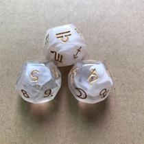 Dados de 12 lados, símbolo bicolor do céu estrelado, Zodiac D12 (3 unidades) Dados de 12 lados, símbolo bicolor do céu estrelado, Zodiac D12 (3 unidades)