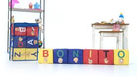 Dados de Alfabeto em Libras