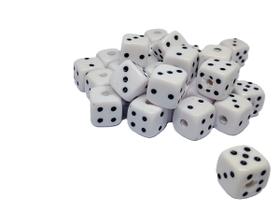 Dados Resina com furo/ Passante/ Entremeio 1,0cm - 7 unidades