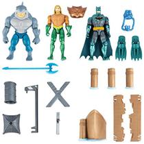 DC Comics, Gotham City Harbor Chaos Playset Batman de 4 polegadas, Aquaman, King Shark Action Figures Brinquedos Infantis para Meninos e Meninas de 3 anos ou mais (Exclusivo da Amazônia)