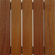 Deck em Placa de Madeira Modular Base Madeira 50cm x 50cm Madersilva