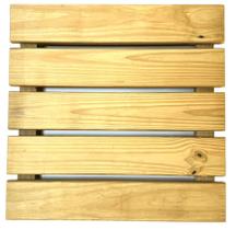 Deck modular de madeira Pinus tratado 50x50 centímetros Deck modular de madeira Pinus tratado 50x50 centímetros