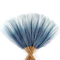 Decoração falsa de capim dos Pampas com gradiente azul marinho x60
