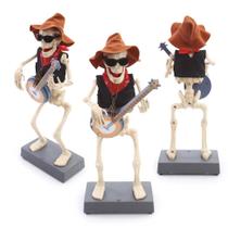 Decoração Halloween Caveira Com Banjo Mexicano Com Som E Movimento Decoração Halloween Caveira Com Banjo Mexicano Com Som E Movimento