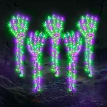 Decorações de Halloween GGOYING Solar Lighted Skeleton Hands