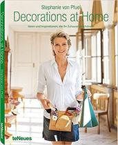 Decorations at home - FBOOK COMERCIO DE LIVROS E REV Decorations at home - FBOOK COMERCIO DE LIVROS E REV