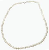 Delicado Colar de Pérolas Naturais com Fecho Prata 925