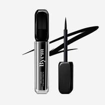 Delineador líquido preto - Liquid eyeliner