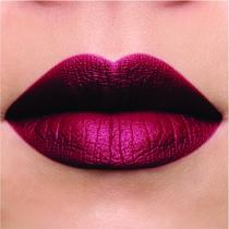 Delineador RK Labial - Lápis Retrátil para Lábios Ruby Kisses