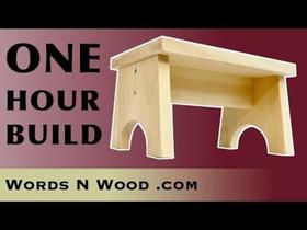 Descansa pé de madeira pinus para uso em geral casa e escritórios