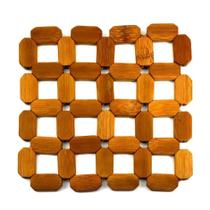 Descanso de Panela Quadrado em Bambu