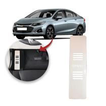 Descanso de Pé Chevrolet Cruze 17 a 2021 Aço Escovado Prata