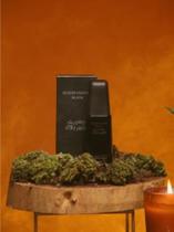 Desert Flower Black Eau de Parfum Masculino - 30ml - Giverny