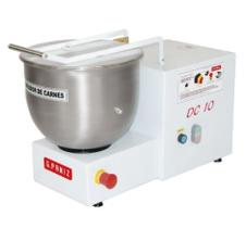 Desfiador de Carnes 10 Kg G.Paniz DC-10-Bivolt Desfiador de Carnes 10 Kg G.Paniz DC-10-Bivolt