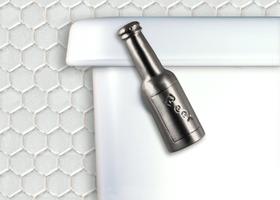 Design funcional de garrafa de cerveja artística com alça de descarga sanitária Design funcional de garrafa de cerveja artística com alça de descarga sanitária