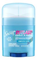 Desodorante Antitranspirante Secret para Mulheres Solido OutLast 14g - Completamente limpo Desodorante Antitranspirante Secret para Mulheres Solido OutLast 14g - Completamente limpo