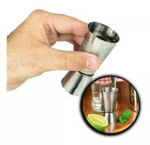 "Desperte o chef que há em você com nosso Dosador Profissional de 30/60ml. Tenha controle total sobre as quantidades e s