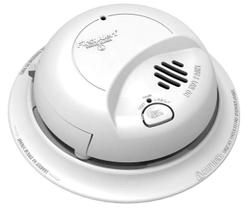 Detector de fumaça First Alert 9120B com fio e 6 baterias