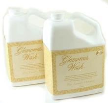 Detergente para roupa TYLER Gallon Glam Wash Diva 3,8 L (pacote com 2) Detergente para roupa TYLER Gallon Glam Wash Diva 3,8 L (pacote com 2)