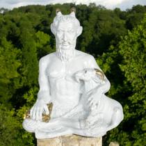 Deus Pan ou Pã - Branco - Estátua Artesanal em Resina Deus Pan ou Pã - Branco - Estátua Artesanal em Resina