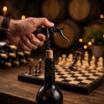 Dia dos Pais c/ Super Kit Vinho 4 Peças Maleta C/ Jogo De Xadrez Abridor Saca Rolhas Linha Premium