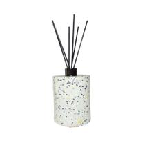 Difusor Essence em Granilite cor Bem-te-vi ConcretAM