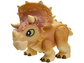 Dinossauro Triceratops Dinos Baby Jurassic World - 19cm Pupee Dinossauro Triceratops Dinos Baby Jurassic World - 19cm Pupee