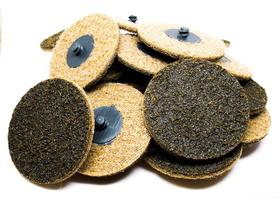 Discos de lixar Benchmark Abrasives, superfície de nylon de 7,62 cm (pacote com 25) Discos de lixar Benchmark Abrasives, superfície de nylon de 7,62 cm (pacote com 25)