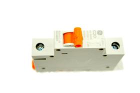 Disjuntor Ge 20 Amperes Monopolar Unipolar