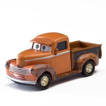 Disney Pixar Carros Smokey