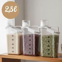 Dispenser Multiuso 2,8 Litros Porta Ração Grãos Cereais Hermético Grande Organizador de Despensa Dispenser Multiuso 2,8 Litros Porta Ração Grãos Cereais Hermético Grande Organizador de Despensa